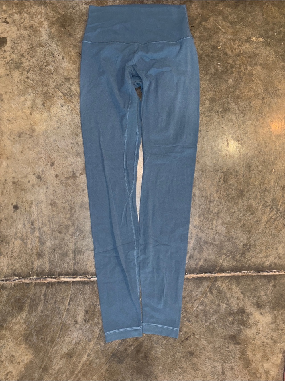 Lululemon Align Pant 28"
Code Blue